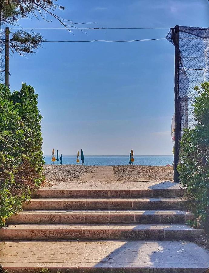 Casavacanze Castelli Di Sabbia Porto SantʼElpidio Exterior foto