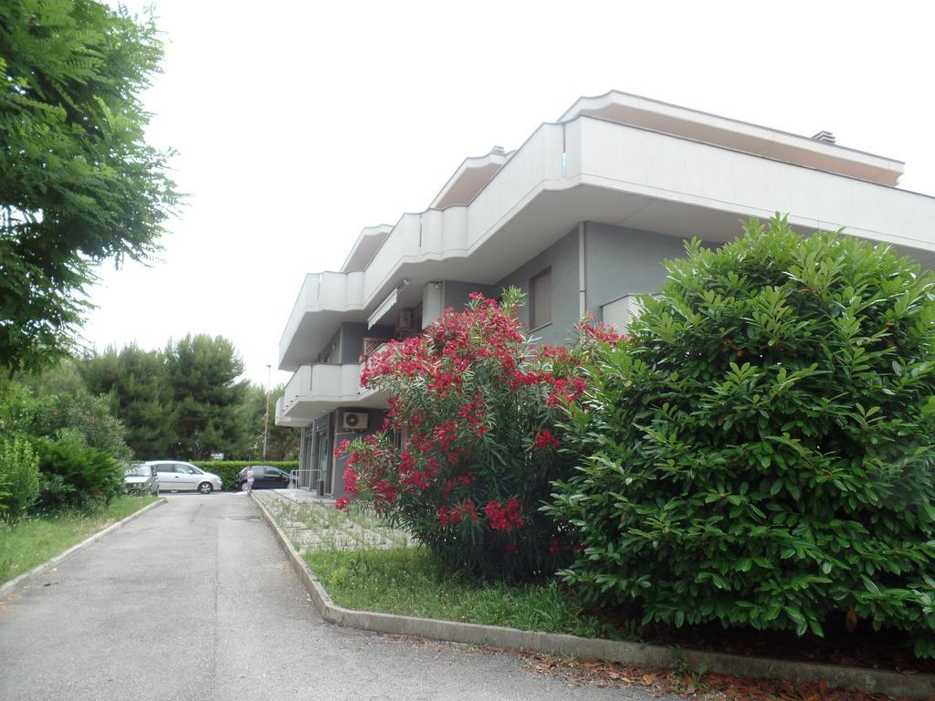 Casavacanze Castelli Di Sabbia Porto SantʼElpidio Exterior foto